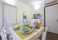 HOME SWEET HOME, apartment where you will find reception and availability