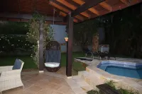 BEAUTIFUL, LARGE AND COZY HOUSE CLOSE TO THE BEACH, GATED COMMUNITY, SWIMMING POOL, BARBECUE