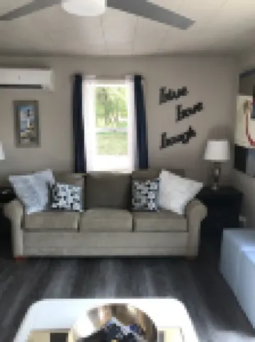 TRANQUILITY CABIN ON THE WATER DOOR COUNTY WI