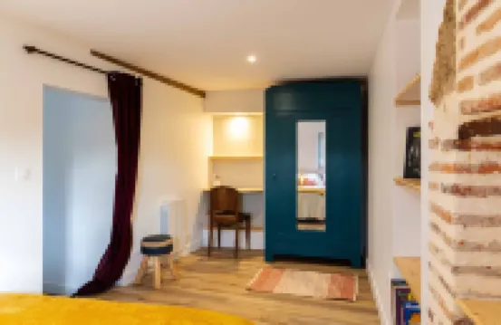 Maison de Caractère Pour Cure Thermale et Tourisme. Bienvenue au Gîte Damona ! Hotels in Bourbon-Lancy