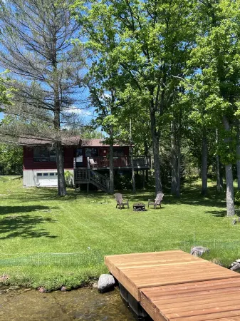 Private getaway on Lower Buckhorn Lake