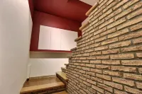 Terra: apartment just a stone's throw from the banks of the Meuse between Namur and Dinant Hotels in 