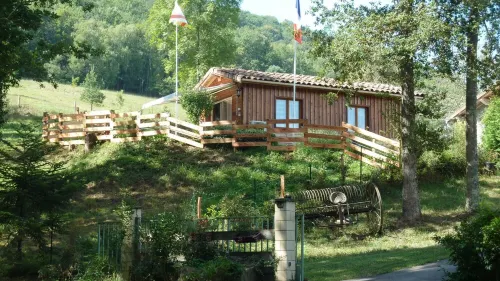 The cottage Baragnou lantern Nalzen