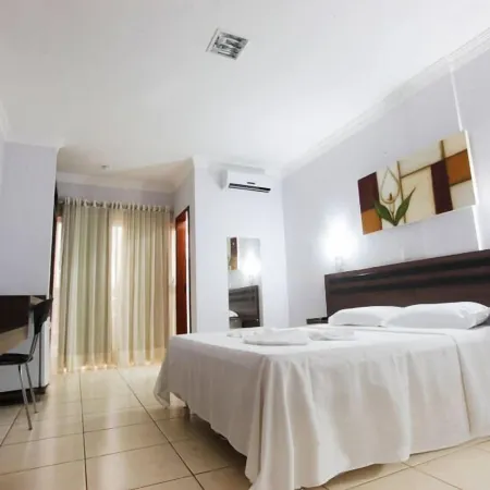 Augustu's Hotel