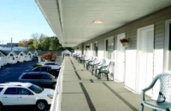 Lockview Motel