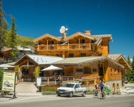 Hotel & Restaurant les Escondus Hotels in Vars