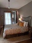Burdett House Bed & Breakfast