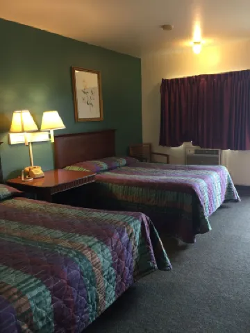 Hudson Plaza Motel Bayonne Jersey City Hotels near Fems Park