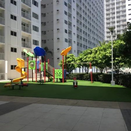 Relax in Pasay City's Best Kept Secret - Spacious Condo with Garden View