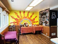 ITH Big Bear Lake Hostel & Lodge