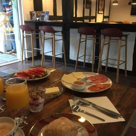 Hørhavegården B&B Отели рядом с достопримечательностью «Moesgård Strand»