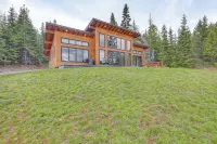Luxe Mtn-View Escape 5 Mi to Dtwn Priest River! - 4 tähden