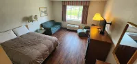 Plymouth Inn Hotels in Elkhart Lake