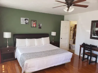 Deluxe Inn Hôtels à : 