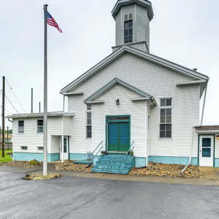 Unique Church Turned Family Retreat: Relax & Enjoy