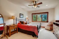 Sanctuary 2569 - Balkon