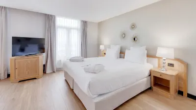 Best Western Plus le Picardy Hôtels à proximité de : Auchan Hypermarché St-Quentin