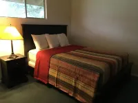 Lake Shastina Golf Resort Hotel di Weed