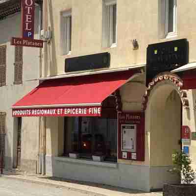 Hôtel et Appartements les Platanes Hotel Exterior