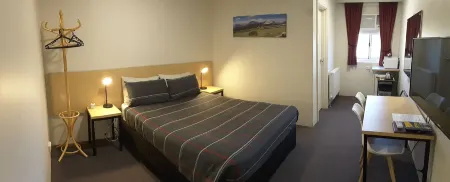Cooma Motor Lodge Motel Отели в г. Бинхура