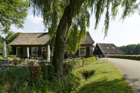 Herberg de Kemper Отели в г. Ambt Delden