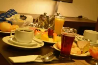 Dom Sollievo Hotel Hotel a Telêmaco Borba