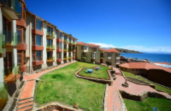 ホテル ロザリオ ラゴ チチカカ のホテル