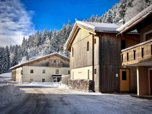Gasthof Salzstadl Hotels in Pinswang