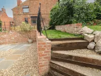 Auld Cottage Hotels in Norwell