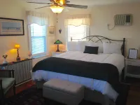 The Stirling House Waterfront Inn Greenport