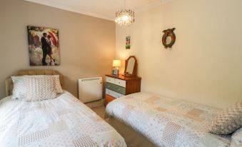 Miners Cottage - Housity
