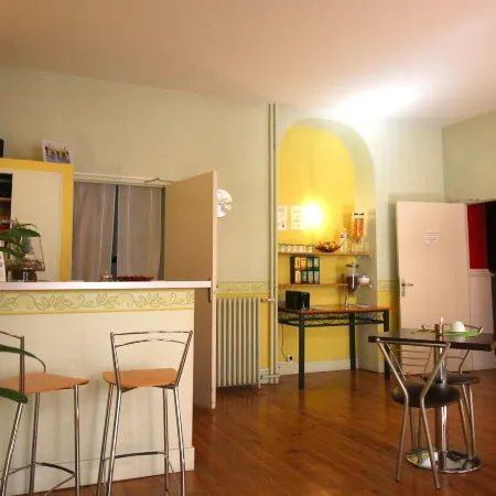 Fasthotel Pau-Centre Hotel Adour