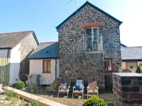 Saltwind Granary Hotels in Hartland