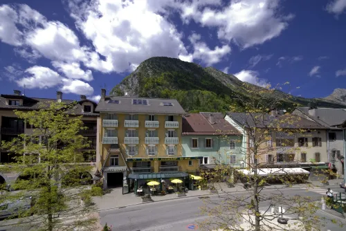 Hôtel du Midi Hotel a Manigod