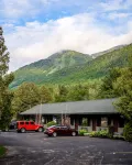 Hungry Trout Resort - Parkplatz