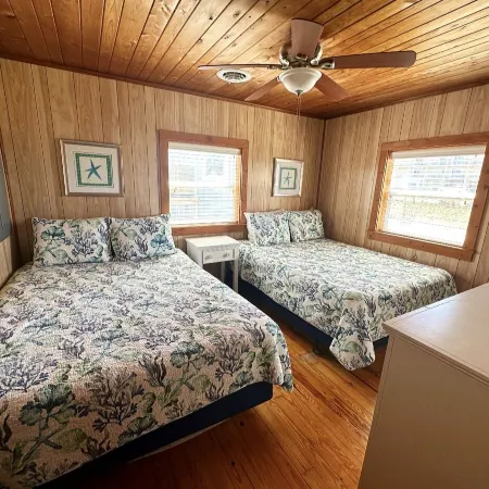 Sand Spur Cottages