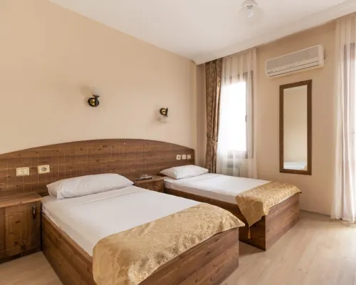 LİMON Otel FOÇA フォチャのホテル