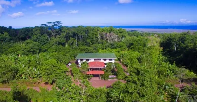 나투라 가든 갈라파고스 호텔  호텔