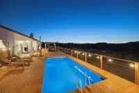 Rancho Nopales Jt - Pool, Hot Tub, Hammocks, Fast Wifi + Views! 4 Bedroom Home by RedAwning - Pools