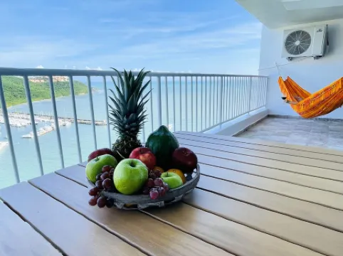Oceanfront VIEW Fajardo, 2 BDRM+2BA Condo A/C, Olympic sized Outdoor Pool, WIFI