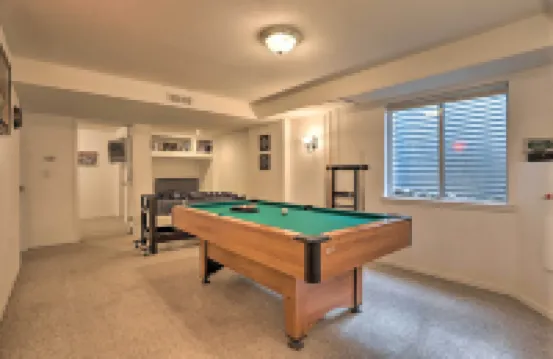 넓은 쏜튼 홈: 덴버 시내까지 15마일!