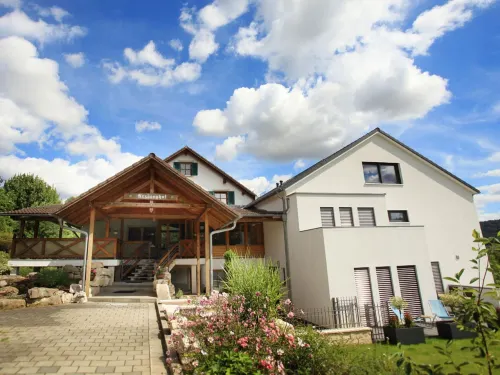 Pension Arzberghof Hotels in Berching