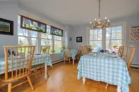 James Place Inn Bed and Breakfast - breakfast