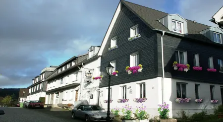 Blumenhotel Отели в г. Райхсхоф