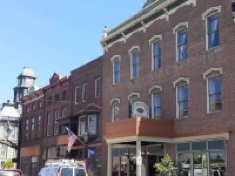 Hotel Millersburg Hotels in Holmes County