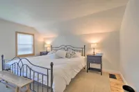 Walk to Beach! Sodus Point Escape w/ Private Yard - Homestays