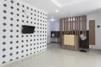 RedDoorz Plus @ Boulevard Residence BSD - Pensionat