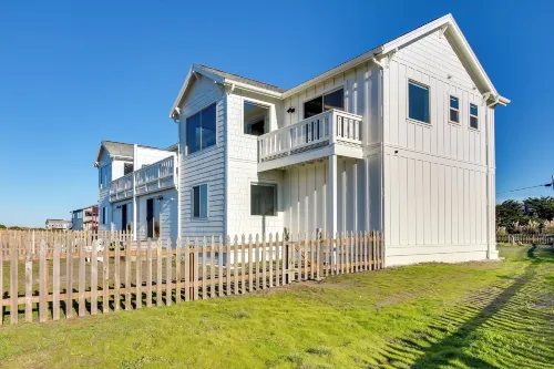 Scenic Bandon Vacation Rental w/ Beach Access! - Beach