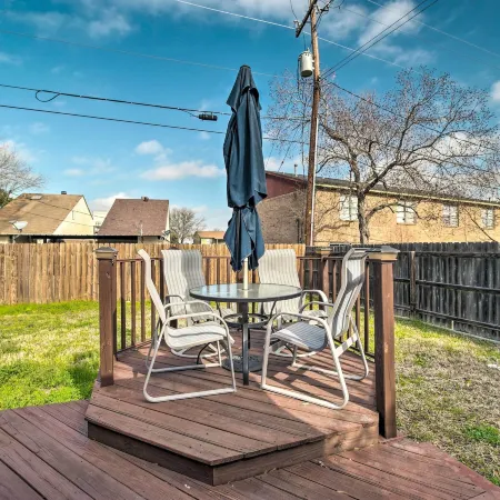 Bright College Station Abode: 3 Mi to Kyle Field