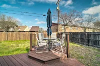 Bright College Station Abode: 3 Mi to Kyle Field - بيت ضيافة